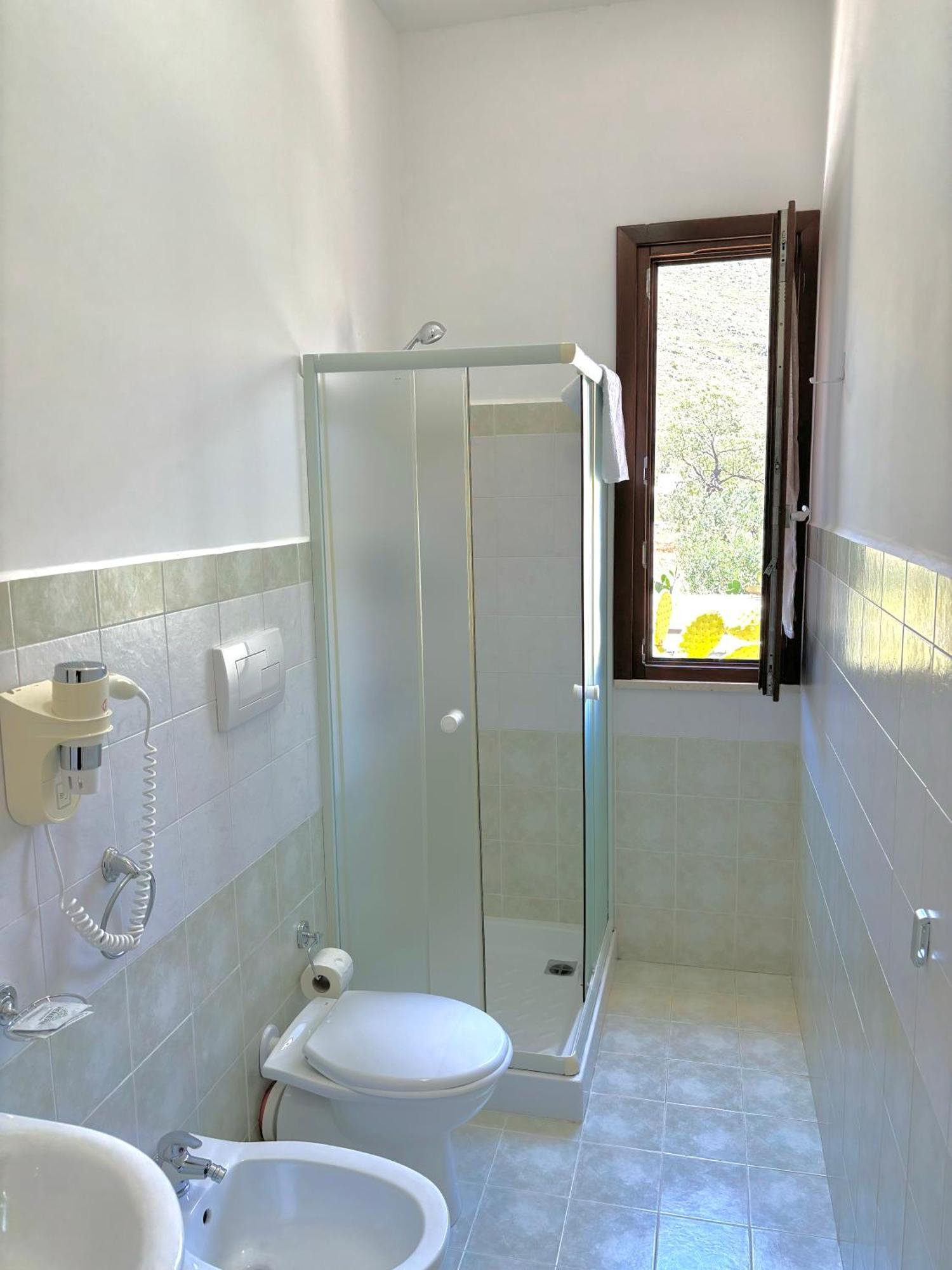 Bed And Breakfast Turi Castelluzzo Exterior foto