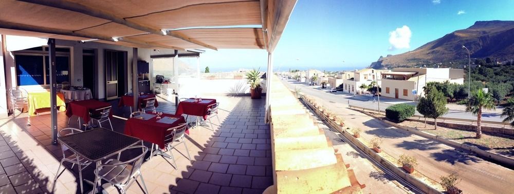 Bed And Breakfast Turi Castelluzzo Exterior foto